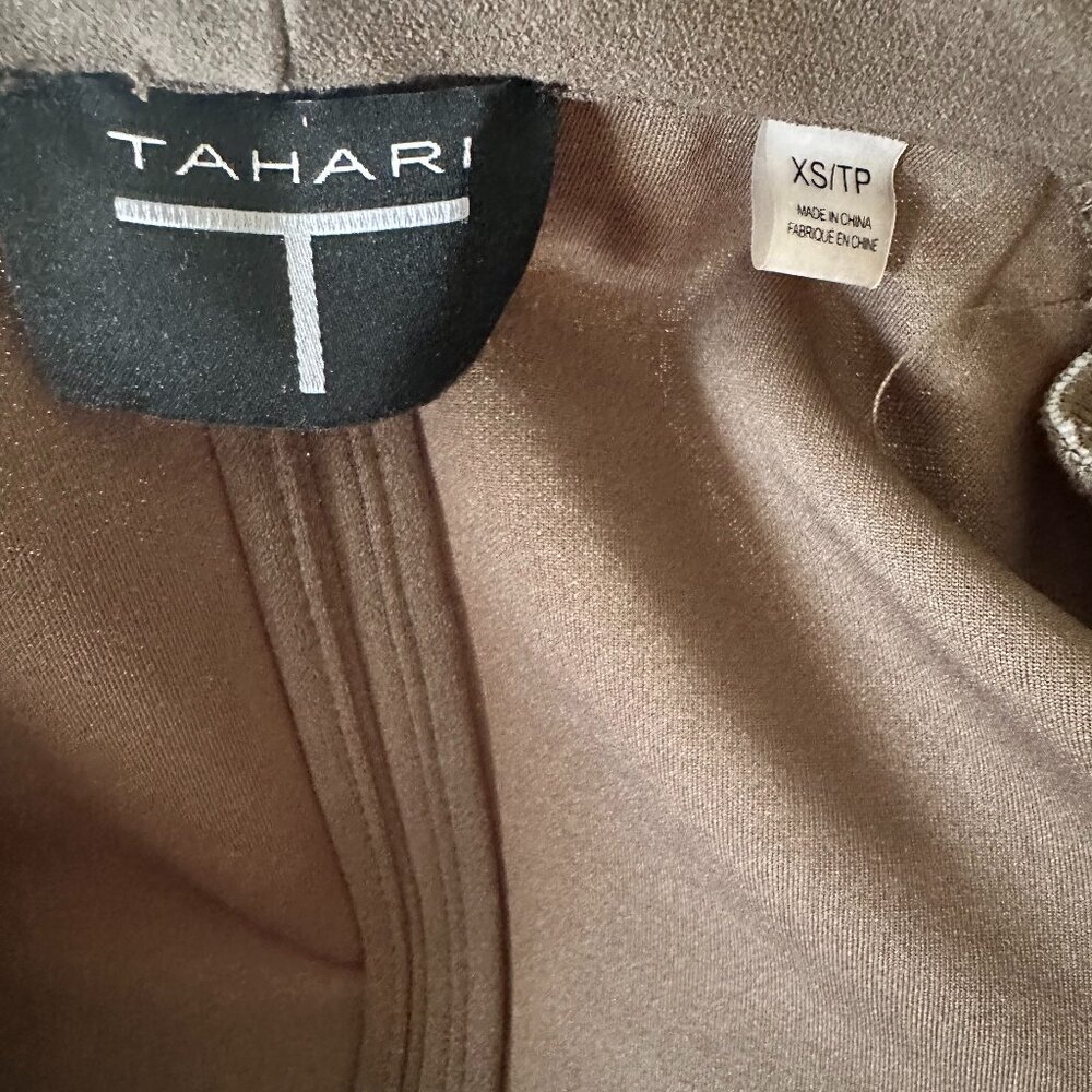 Tahari Open Front Blazer in Olive Green - Size XS - Picture 5 of 6